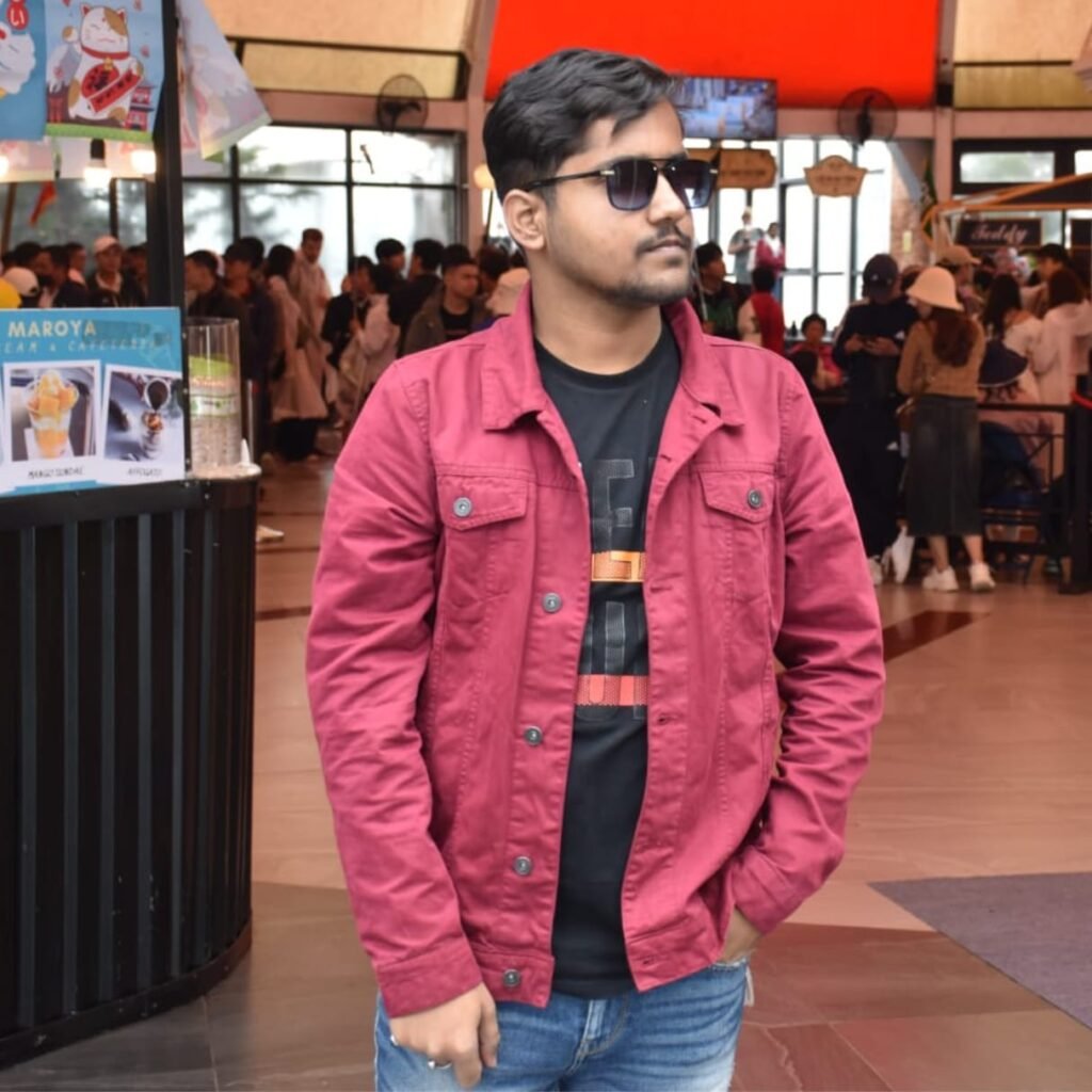 Aayush Raj an Indian Entrepreneur and Stock market expert find...