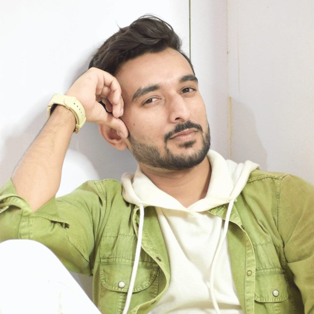 Mohsin Nawaz an entrepreneur with brand and business dreams... Mohsin Nawaz Actor Mohsin Nawaz Actor Mohsin Nawaz