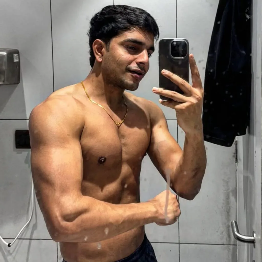 Varun Yadav Laila Parents, Age, Family, Height, birthday, Biography Varun Yadav Laila Age Varun Yadav Laila Height Varun Yadav Laila Parents Varun Yadav Laila Sister Varun Yadav Laila Father Varun Yadav Laila Mother Varun Yadav Laila brother Varun Yadav Laila Girlfriend Varun Yadav Laila Net Worth Varun Yadav Laila Biography Varun Yadav Laila YouTube Channel Laila Yadav Age Laila Yadav Height Laila Yadav Relationships Varun Yadav Laila and Aarush Bhola Relationship Laila Yadav Friend Aarush Bhola Varun Yadav Laila Instagram